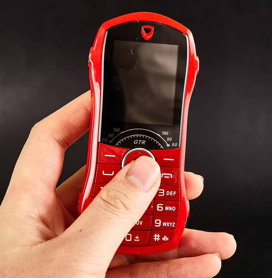 TELEFONO MOVIL FERRARI